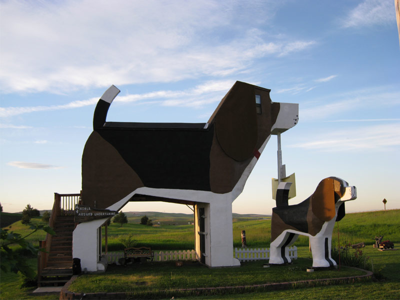 Dog Bark Park Inn Cottonwood