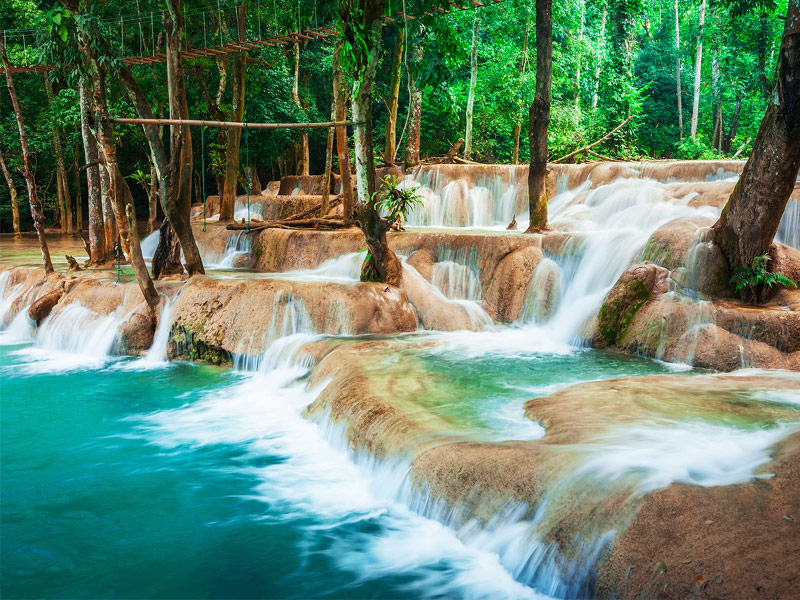  Kuang Si Falls