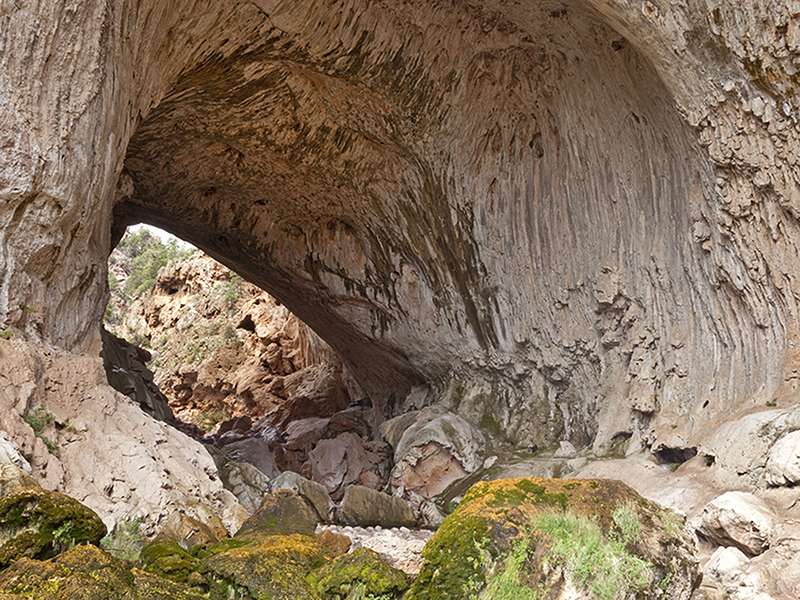 Tonto Natural Bridge 