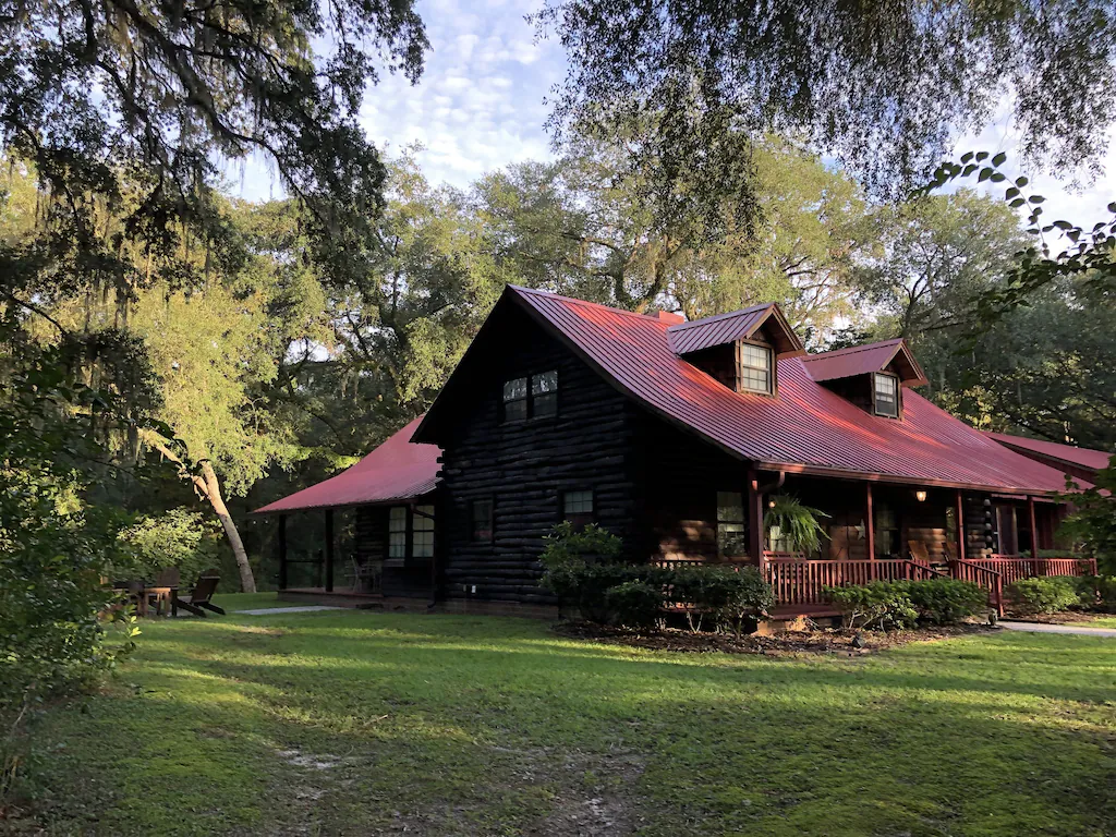 Red Bird Cabin - Near the Suwannee River