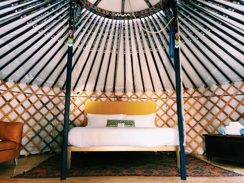 Private, Romantic Yurt