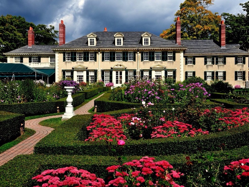 Manchester Village, Robert Todd Lincoln's 1905 Georgian Revival Summer home and its formal gardens