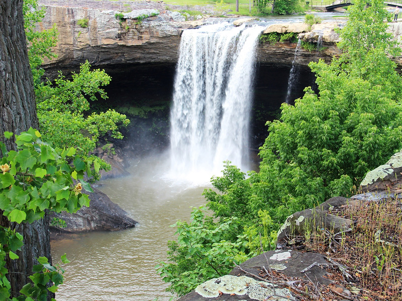  Noccalula Falls 