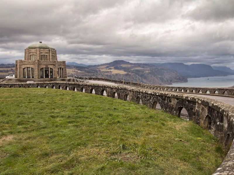 Historic Vista House, Crown Point along the Columbia River Scenic Highway