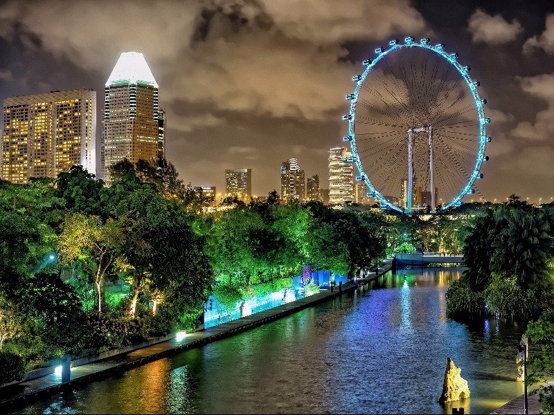 Singapore Flyer