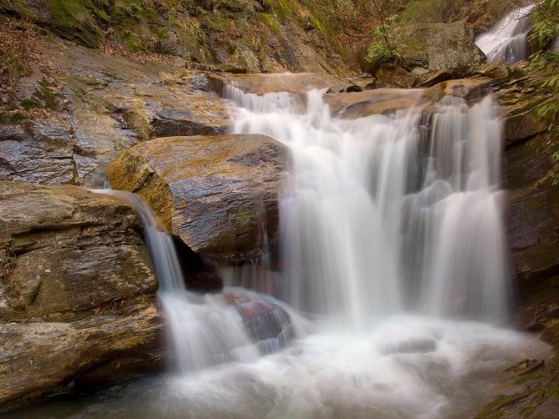 Dukes Creek Falls 