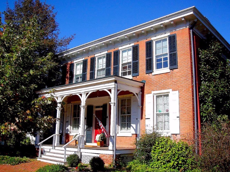 Historic home on Main Street in Odessa