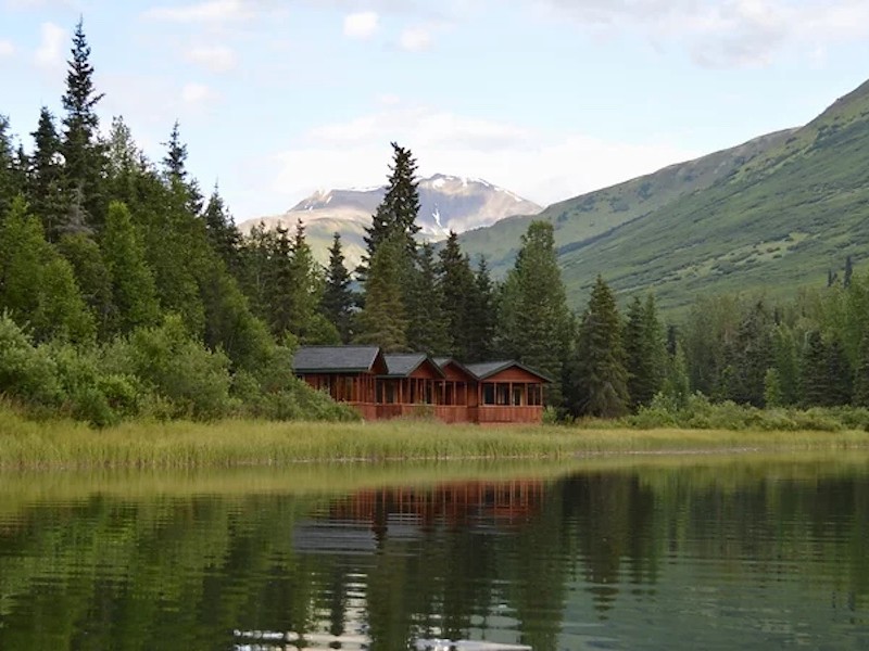 Summit Lake Lodge