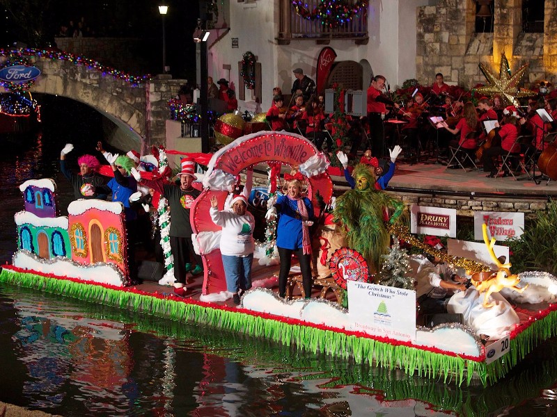 Ford Holiday River Parade and Lighting Ceremony