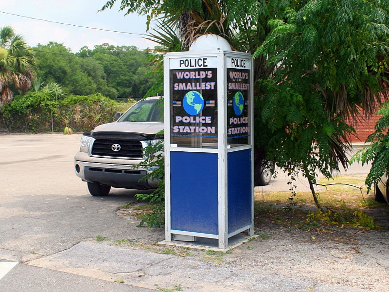 World’s smallest police station in Carrabelle