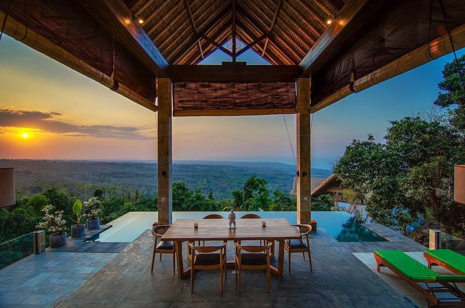 Private Pool Villa with 180 Degree Views