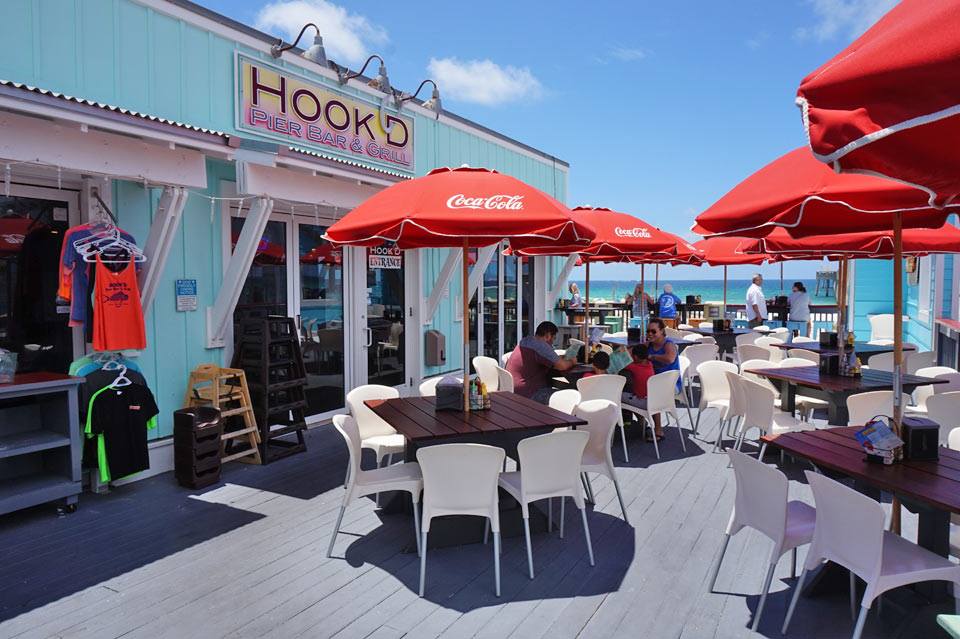 Hook’d Pier Bar & Grill