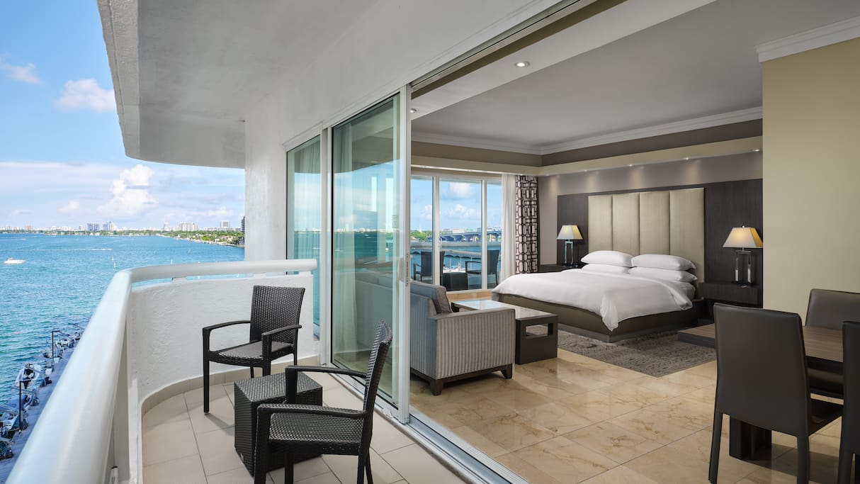 Doubletree by Hilton Grand Hotel Biscayne Bay