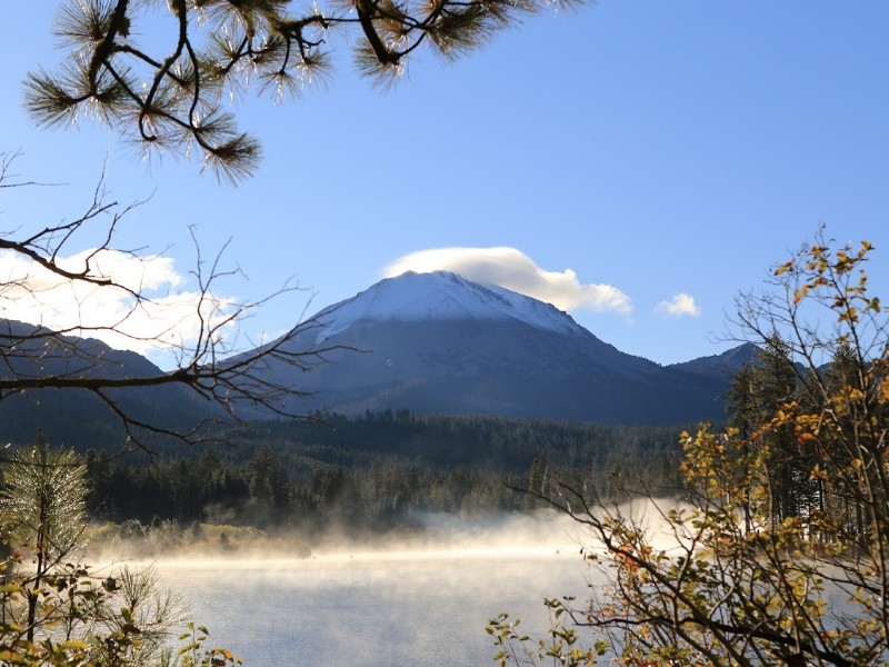 Mountains and lakes at Lassen Volcanic National Park