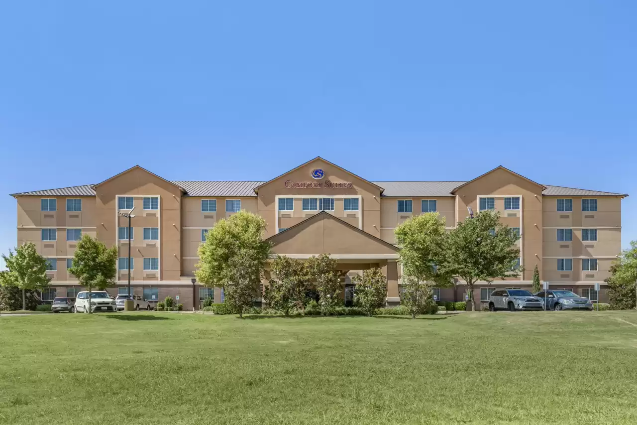 Comfort Suites Waco North