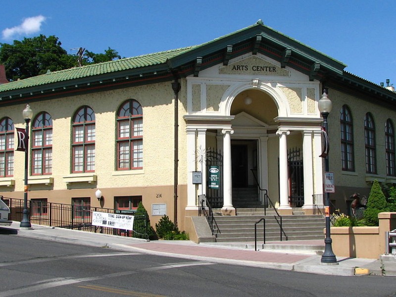 Exterior of Pendleton Arts Center 