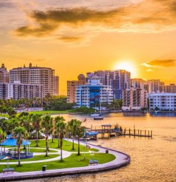 view of sarasota sunset over island park