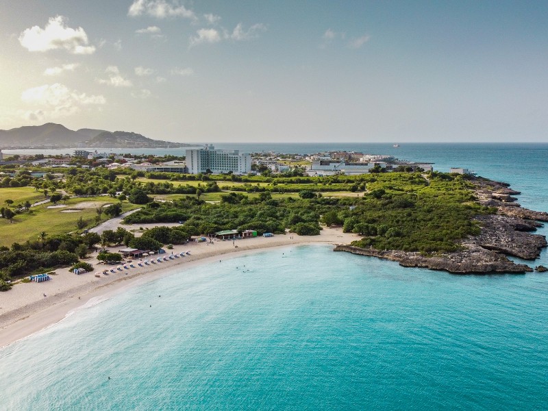 Sonesta Maho Beach Resort & Casino