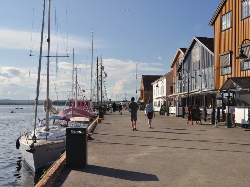 Tonsberg waterfront, Brygge, with restaurants.