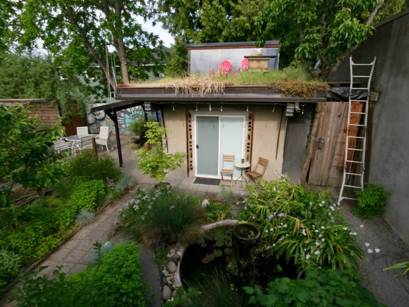 The Clay Hut, Airbnb in Portland, OR