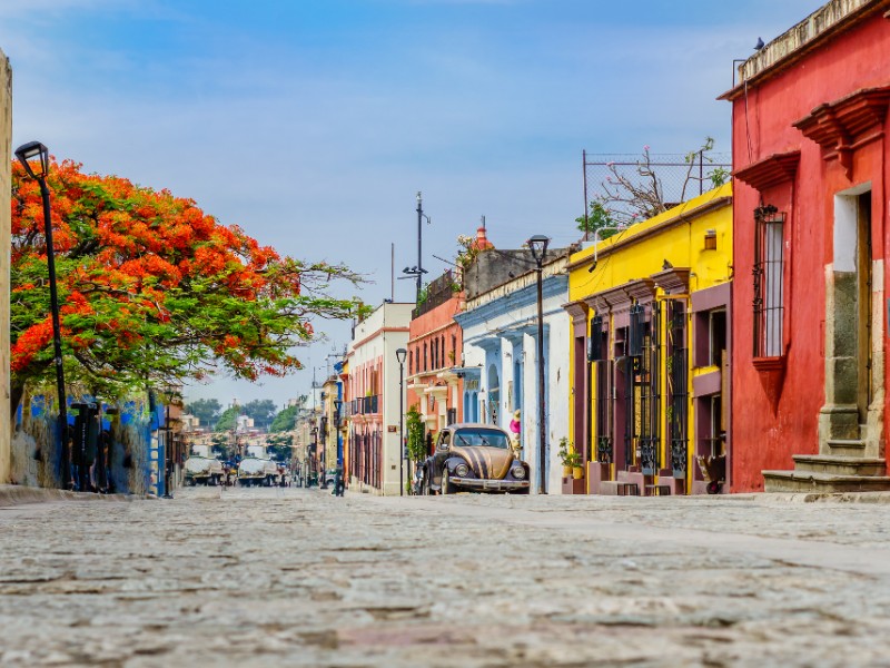 Colonial buidlings in old town of Oaxaca