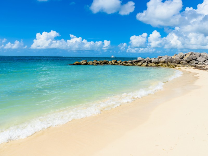 Paradise beach at Fort Zachary Taylor Park, Key West