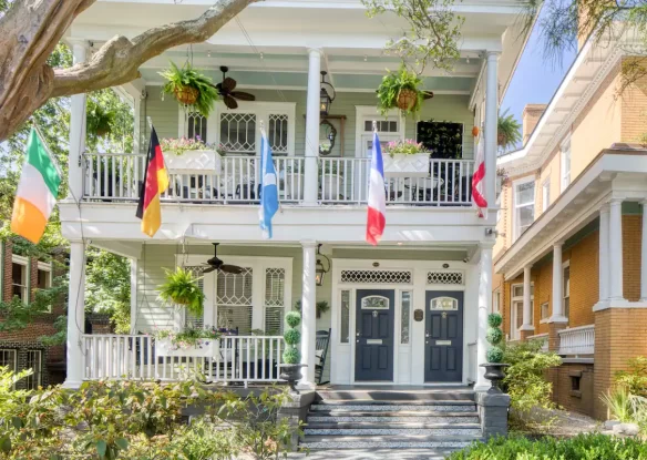 Victoria House—Turn-Of-The-Century Home Across From Park