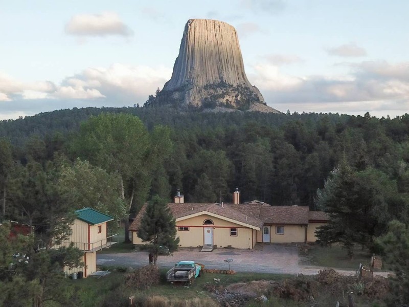 The Windows Room Devils Tower Lodge, Devils Tower