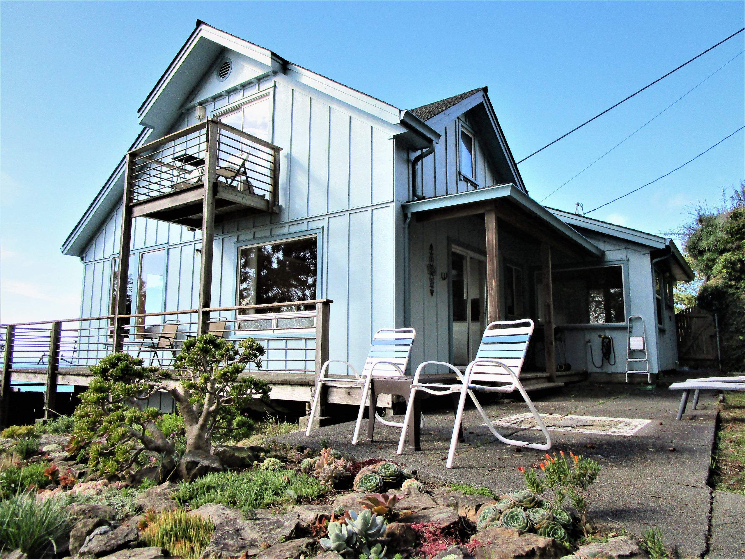 Shelter Cove Vista Cabin, Pristine Coastal Views