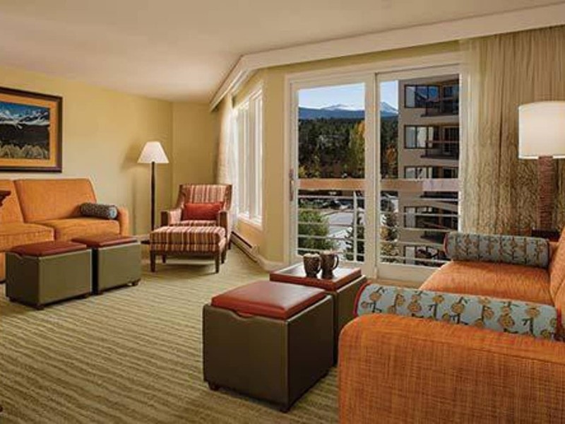 Living area at Marriott Breckenridge Luxury Studio