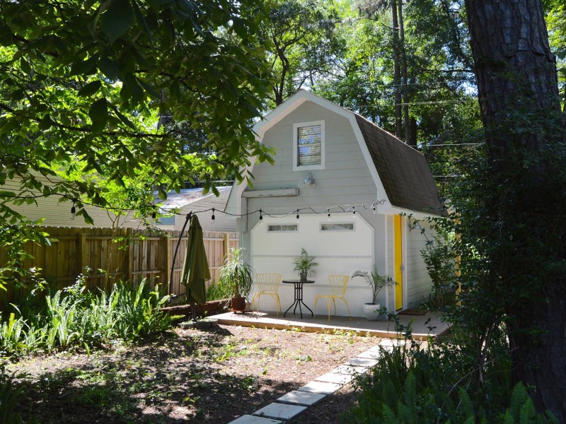 Outside Yellow Door Carriage House