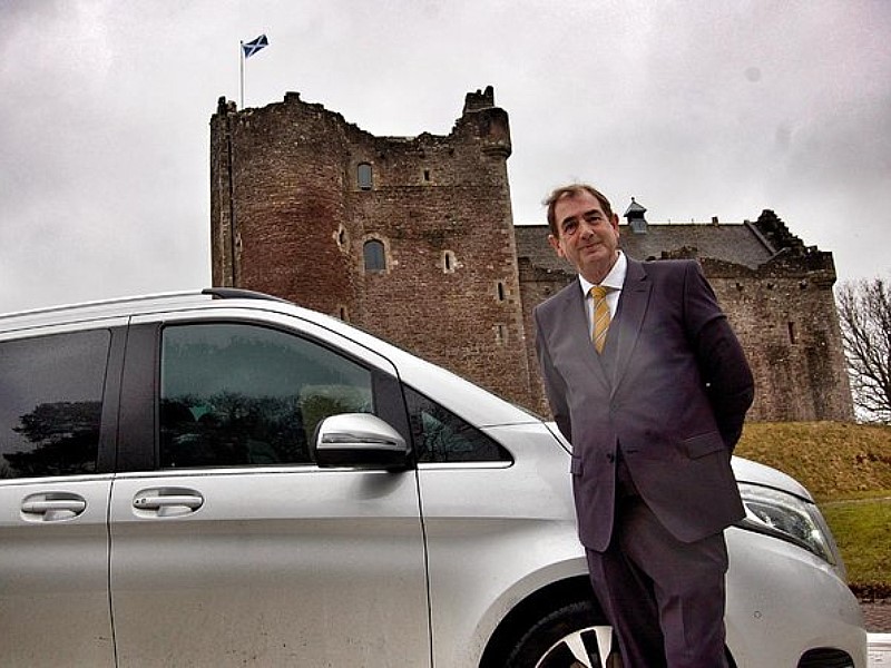 Edinburgh Luxury Private Tour with Scottish Driver