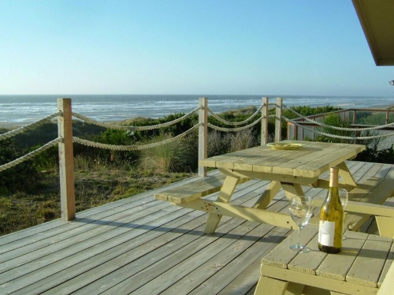 Florence, Oregon Beachfront Home