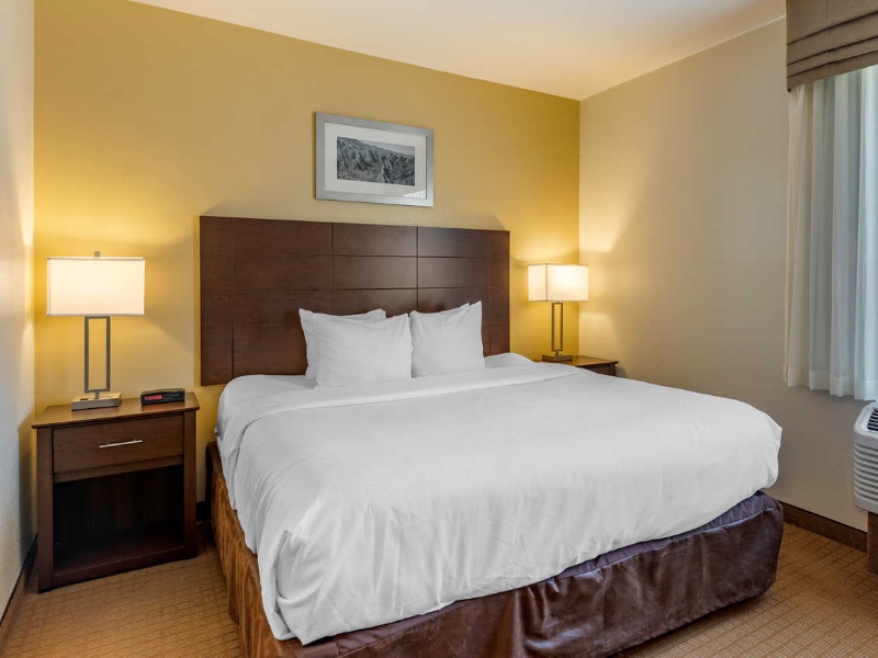 MainStay Suites Near Denver Downtown