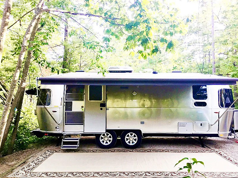 The Wheelhouse : Airstream Glamping