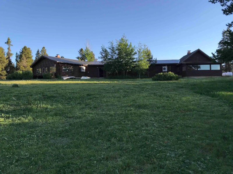 Cabin on Duck Creek