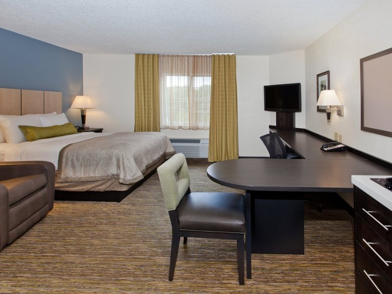 Sonesta Simply Suites Fort Worth