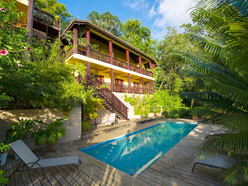 Villa Pomme D' Amour on Marigot Bay