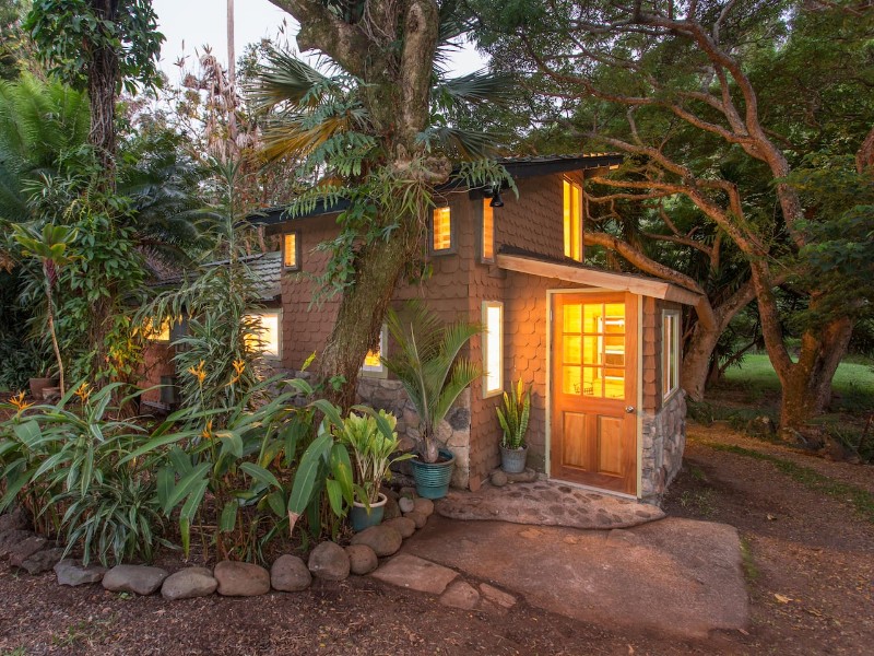 Adorable Garden Gingerbread House - Makawao, Hawaii