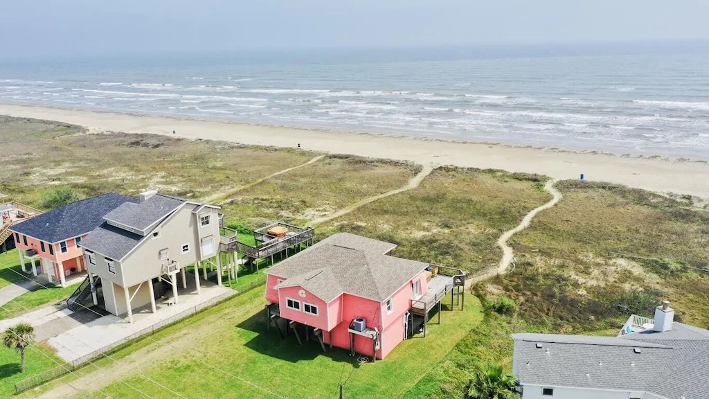 Beachfront with Wrap Around Deck in Galveston