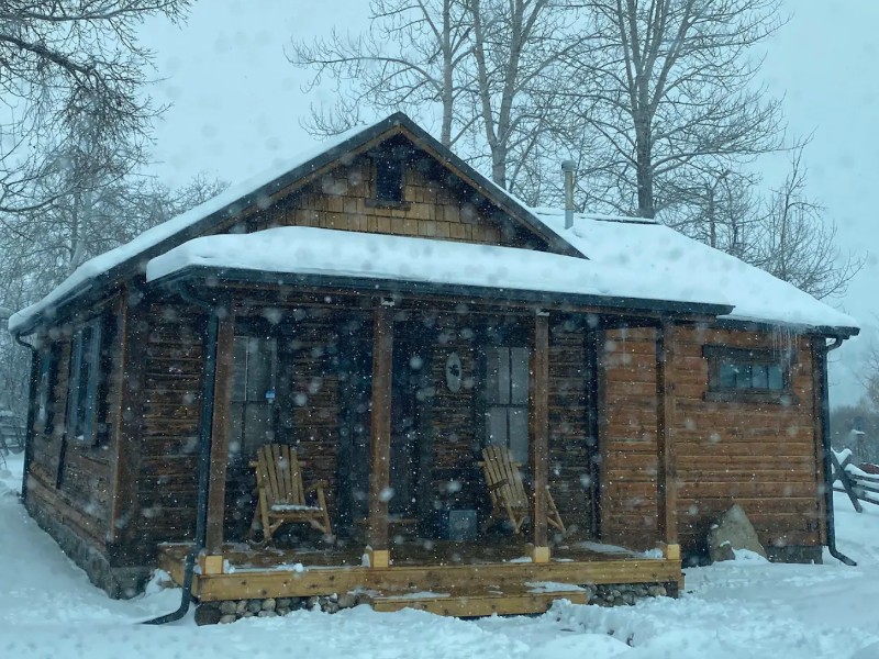 Kodow Cabin near Yellowstone, Roberts,Montana