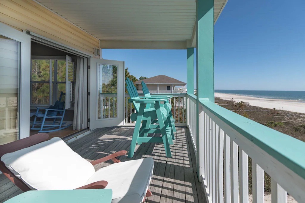 Luxury Gulf Front Beach House with Hot Tub on Deck