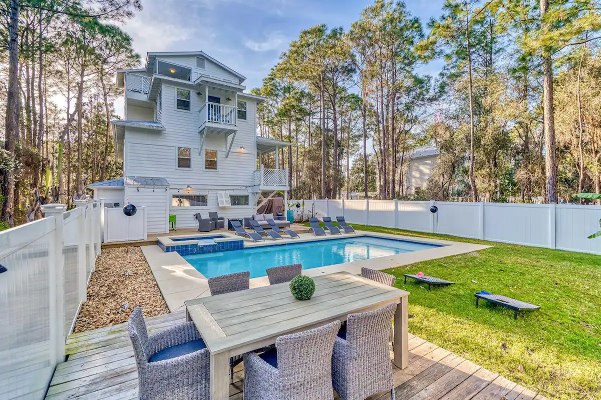 Heated Pool with Hot Tub, Game Room Golf Cart