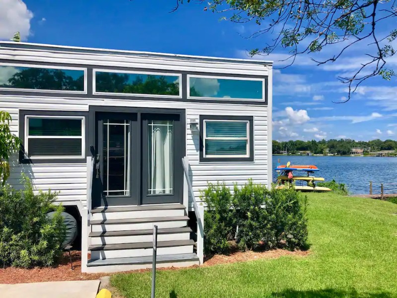 The Ritz, Lakefront Tiny House