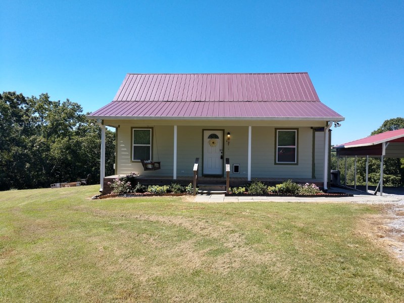 Exterior of Minihome In Cullman - Stargazer