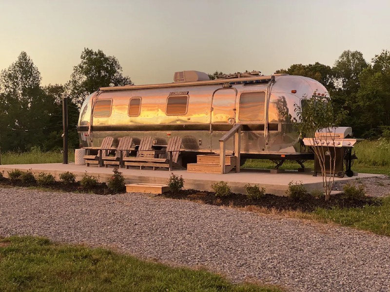 Renovated Airstream on 40 Park-like Acres in Dickson, TN, 45 Min. from Nashville