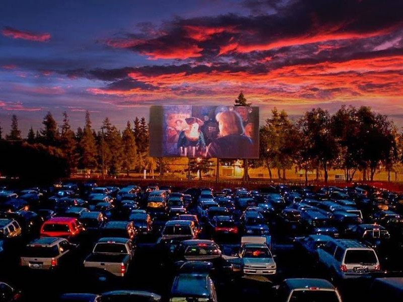 West Wind Glendale 9 Drive-In