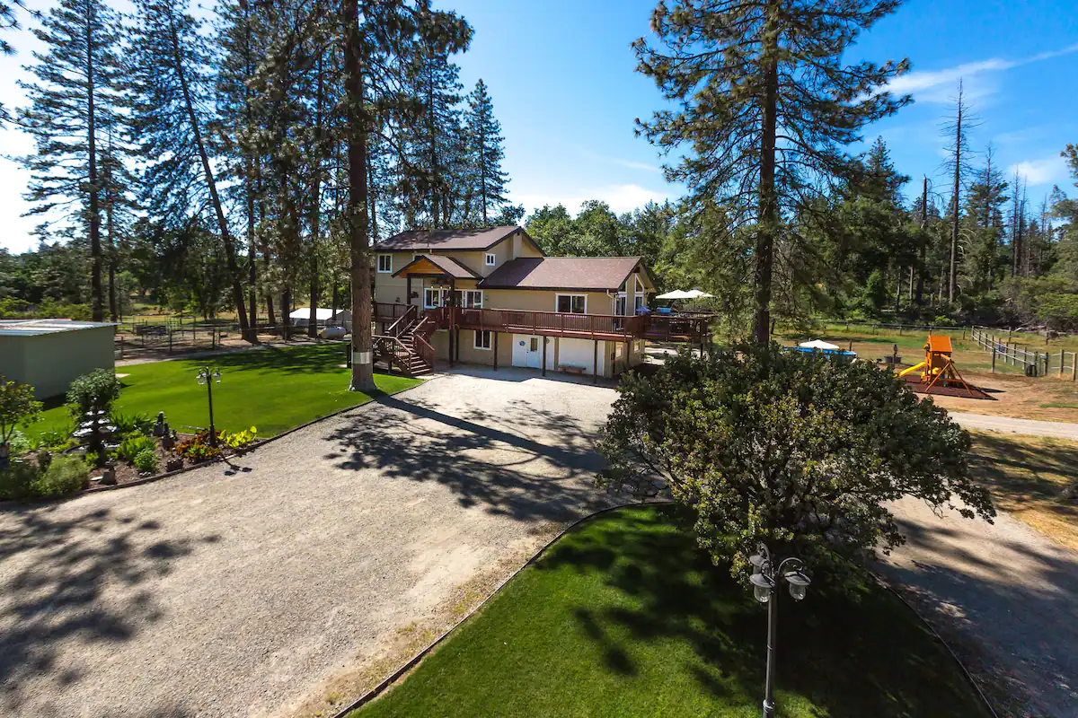 Luxurious, Yosemite Pines Lodge Pool, Spa & Ponies