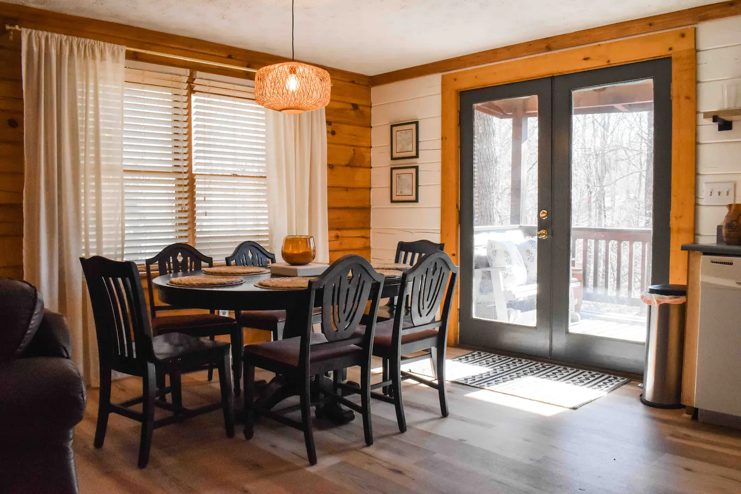 Modern Luxury Log Cabin Near Callaway Gardens