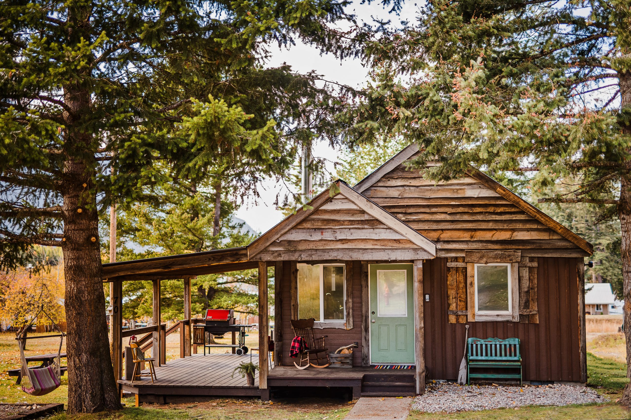 Ahern Cabin - 9 Miles to Glacier National Park